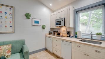 Fridge, microwave, coffee/tea maker