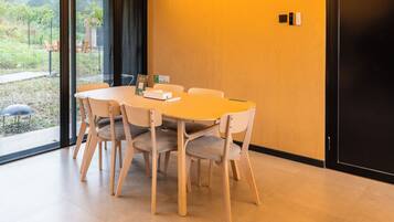 Premier Room | Living area