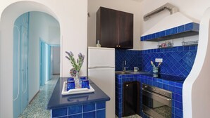 Panoramic Penthouse, Sea View | Private kitchen - MAIN Roof Terrace Apartment (Massa Lubrense)