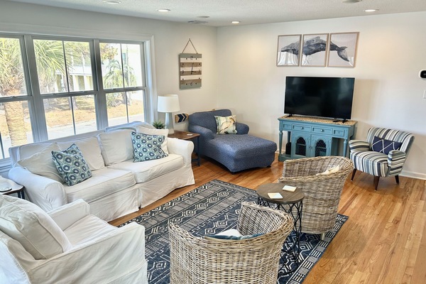 Living area with plenty of seating