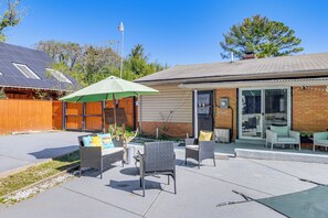 Terrace/patio - Pets Welcome: Quiet Silver Spring Retreat! (Silver Spring)