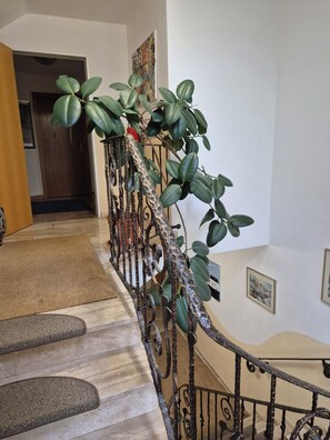 Corrimãos nas escadas