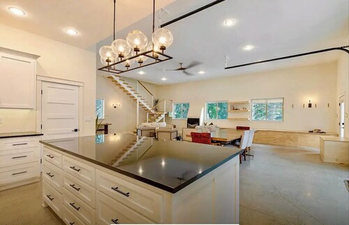 Gorgeous Lakeside BarnHOUSE + SAUNA!