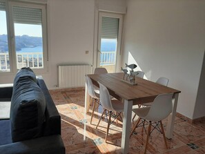 公寓, 3 间卧室, 允许带宠物, 海景 | 起居区