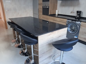 Apartment, 3 Bedrooms, Pets allowed, Sea View | Private kitchen - APARTAMENTOS COSTAS DE BUEU (Bueu)