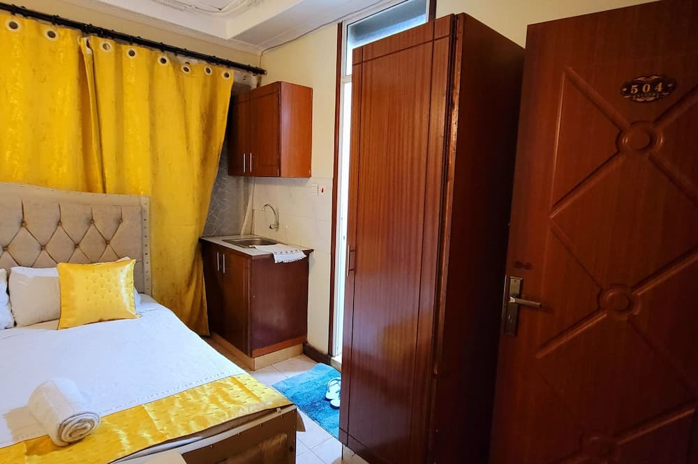 Sunrise Suites