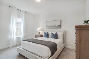 3 chambres, fer et planche Ă repasser, Wi-Fi gratuit, draps fournis