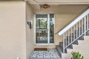 Exterior detail - Bay Harbor Sunset Apt 5A (Bay Harbor Islands)