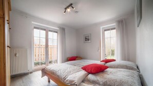 Room - Elbstrom, vacation apartment 1 (Cuxhaven)