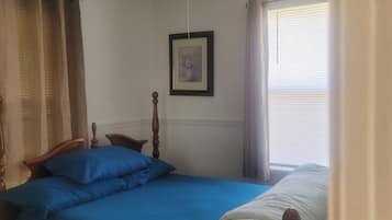 2 chambres, fer et planche Ă  repasser, Wi-Fi, draps fournis