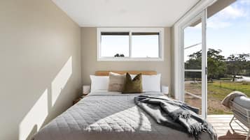 2 Schlafzimmer, BĂŒgeleisen/BĂŒgelbrett, BettwĂ€sche