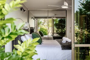 3 عدّة غرف نوم ومكواة/لوح كي وواي فاي مجانًا وملاءات أسرّة