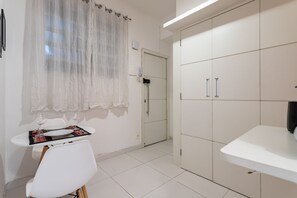 Studio | 1 bedroom - Studio in Copacabana 5 Minutes From the Beach Nsc309 (Rio de Janeiro)