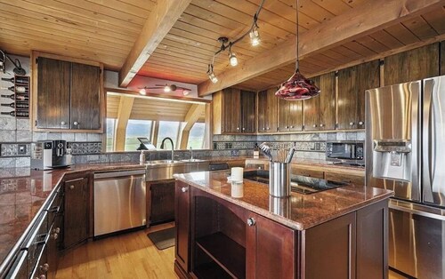 Discover your perfect getaway in this spacious 3-bedroom home in Cortez, CO! 