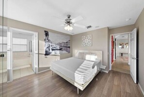 4 habitaciones, escritorio, wifi y ropa de cama 