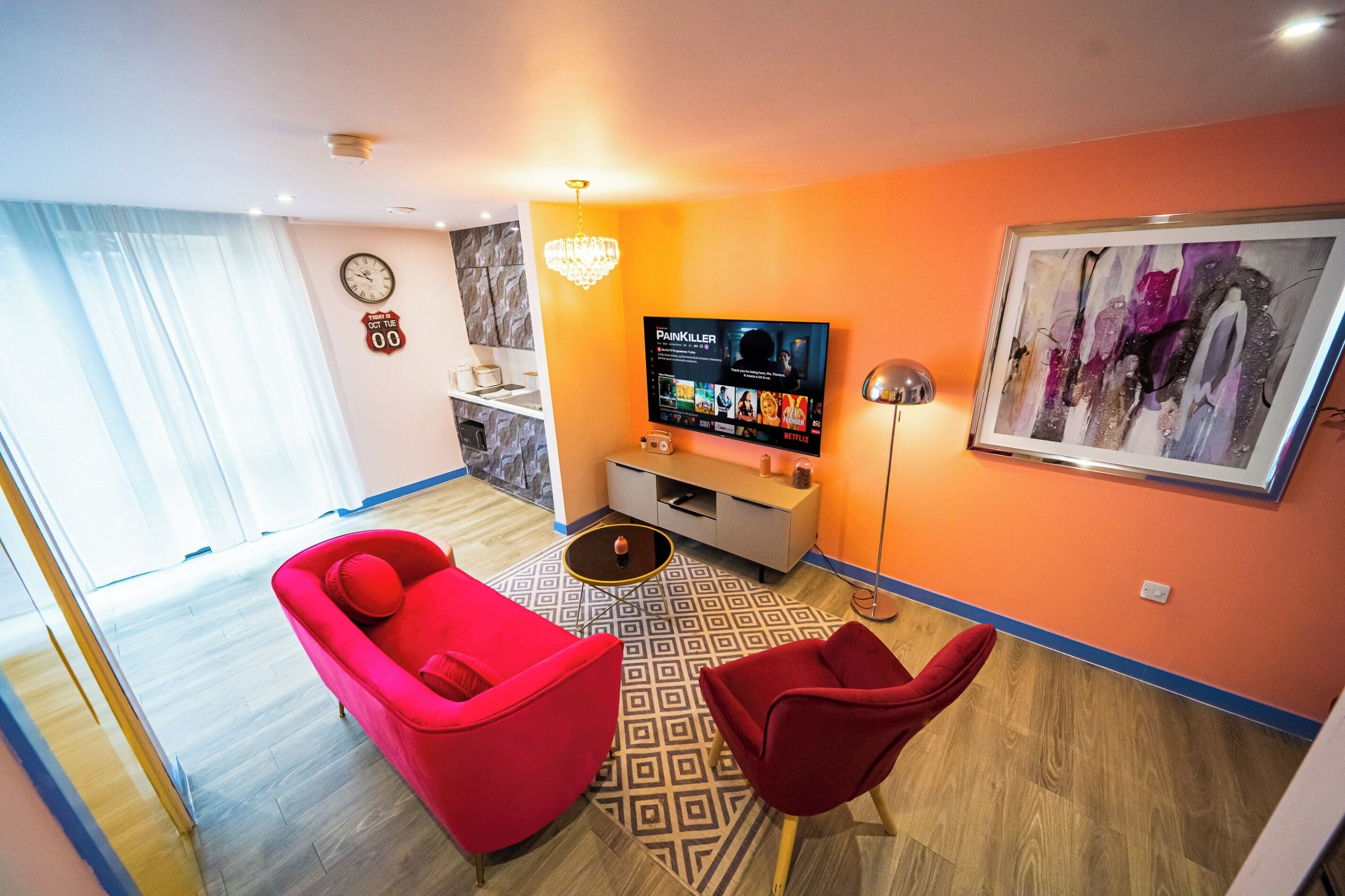 อพาร์ทเมนท์ | บริเวณนั่งเล่น | ทีวี