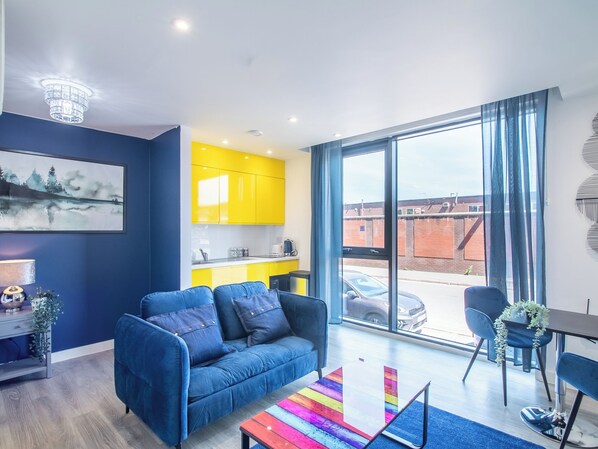 Apartment | Living area - Blue Shade Studio Apartment in Sheffield City (Sheffield)