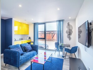 Appartement | Woonruimte | Een televisie