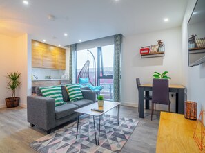 Apartment | Living area - Priestley Street Apartment in Sheffield (Sheffield)