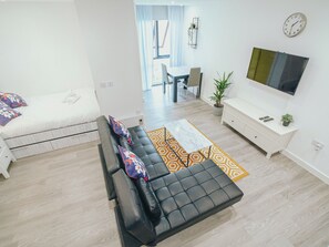 Leilighet | Oppholdsområde | TV