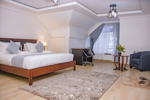 2 chambres, bureau, fer et planche à repasser, Wi-Fi gratuit