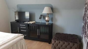 6 chambres, fer et planche Ă repasser, Wi-Fi, draps fournis