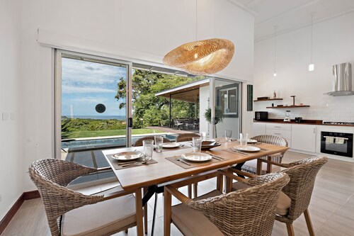 Private Paradise: Ocean Views & Pool Hideaway in Playas del Coco