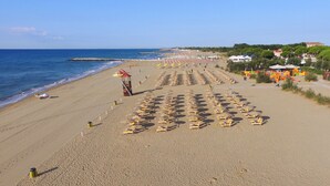 Beach - Vacation park Residence Village Mobilehome Happy Relax for 6 persons (Cavallino Treporti)