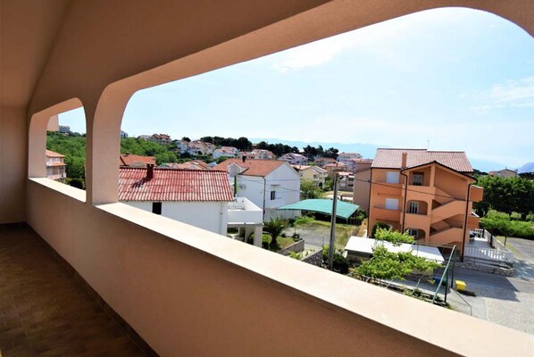 Property grounds - Apartman s 3 spavaće sobe (Lopar)