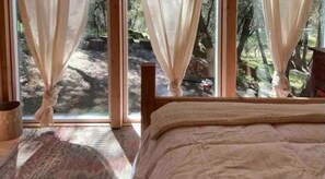 1 habitación y ropa de cama