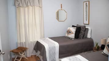 3 chambres, fer et planche à repasser, Wi-Fi, literie fournie