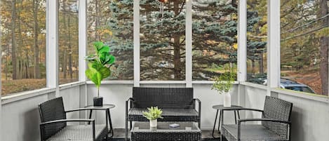 Rumah (4 Bedrooms) | Interior