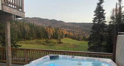 Welcome to Humber House: Luxury Golf Course Retreat