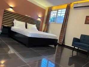 1 Schlafzimmer, Bügeleisen/Bügelbrett, WLAN, Bettwäsche