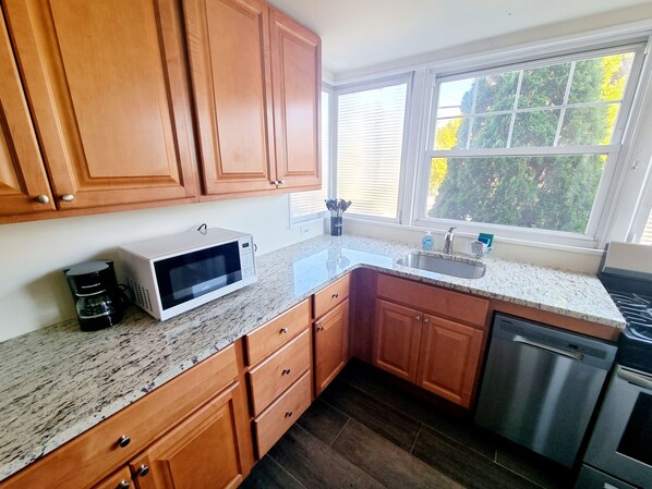 Apartment | 1 bedroom - Montgomery Unit1 in Elkins Park (Elkins Park)