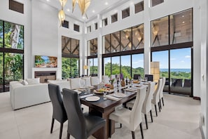 Dining - Exclusive 5-bedroom house in fantastic Manuel Antonio with A/C and private pool (Quepos)