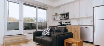 Modern Studio Steps from Osborne Village