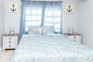 4 bedrooms, iron/ironing board, free WiFi, bed sheets