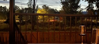 Hikari-Okanagan Sunshine B&B