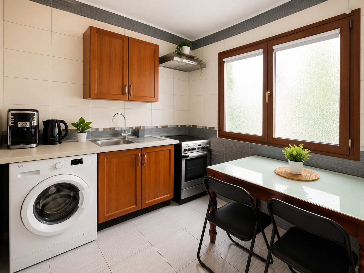 Estúdio conforto, vista para a cidade | Cozinha privada | Geladeira grande, máquina de café expresso, cafeteira/chaleira