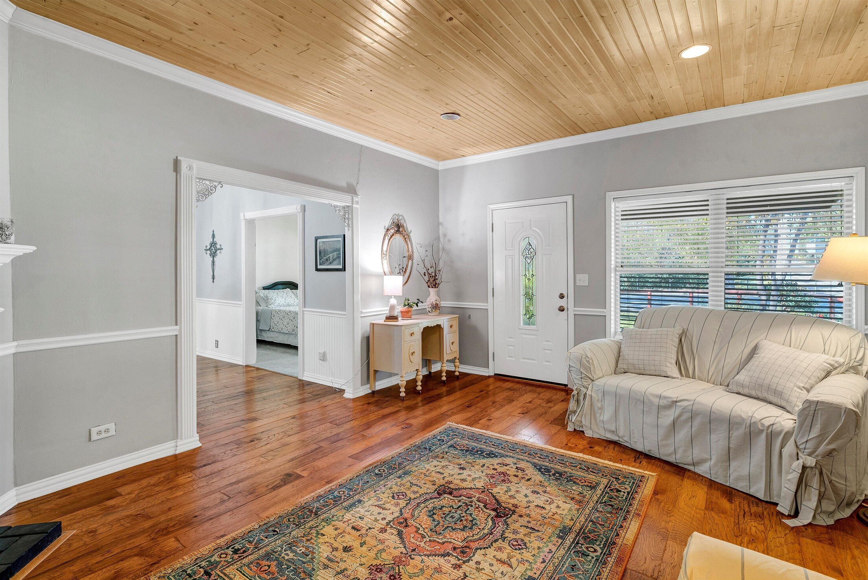 智能電視、壁爐