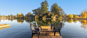 Lakefront Escape & Water Access