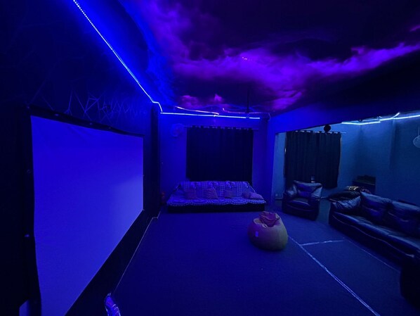 Interior - Your Private mini launge
(Delhi)