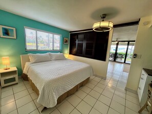 1 soverom, skrivebord, strykejern/-brett og wi-fi (inkludert)