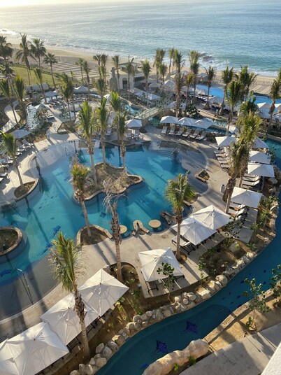 Christmas week! Beautiful Villa La Valencia 2 Bedroom! Whales! Lazy River!