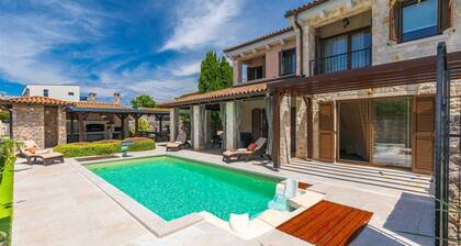 Ferienhaus SEASCAPE I mit beheiztem Pool und großzügigem Garten