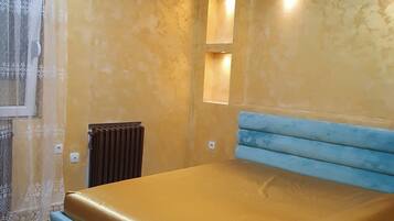 3 quartos, Wi-Fi de cortesia, roupa de cama