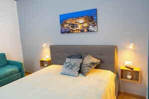 Basic Double or Twin Room, Non Smoking, Balcony | Extra beds - Alleria Rooms (Naples)