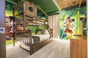 5 bedrooms, iron/ironing board, travel crib, free WiFi