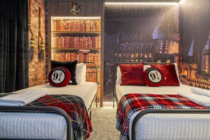 5 bedrooms, iron/ironing board, travel cot, free WiFi